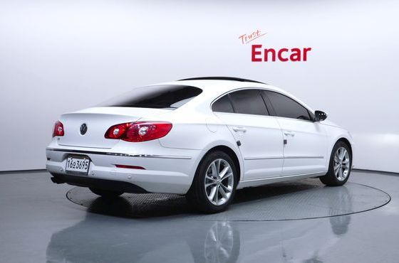 Volkswagen CC 2.0 TDI — пробег 140 009 км — фото 2 из 5