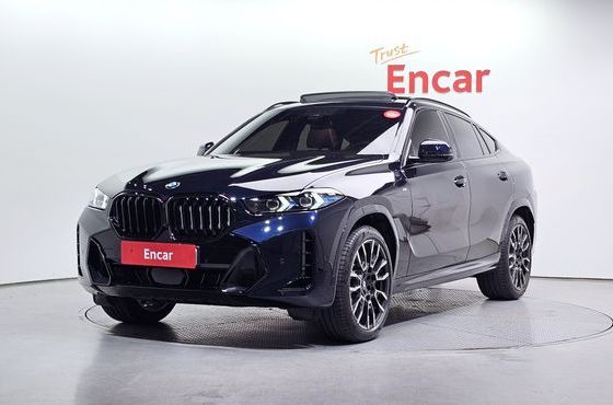 BMW X6 xDrive40i M Sport — пробег 5 845 км — фото 1 из 5