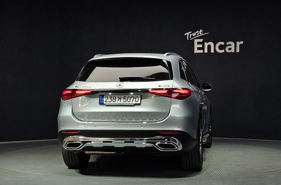 Mercedes-Benz GLC-Class GLC220 d 4MATIC — пробег 13 830 км — фото 4 из 5