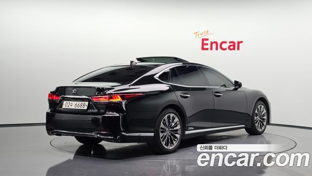 Lexus LS из Кореи Encar