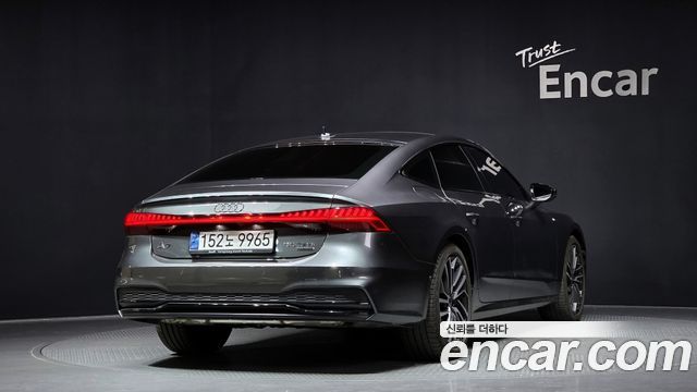 Audi A7 55 TFSI Quattro Premium — пробег 12 944 км — фото 2 из 5