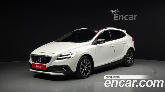 Volvo V40 из Кореи Encar