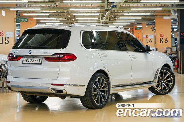 BMW X7 xDrive 30d Design Pure Excellence First Edition 6-Seater — пробег 95 929 км — фото 2 из 5