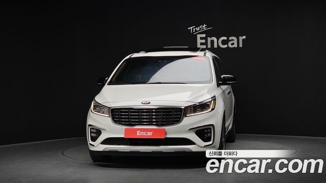 Kia Carnival из Кореи Encar