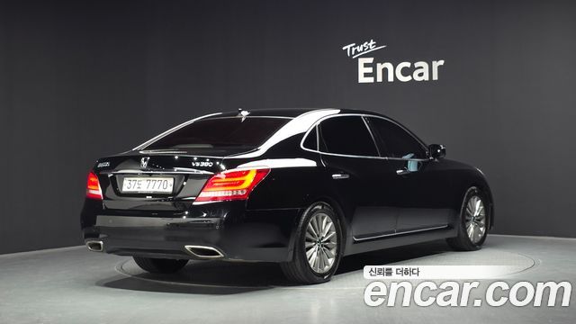 Hyundai Equus из Кореи Encar
