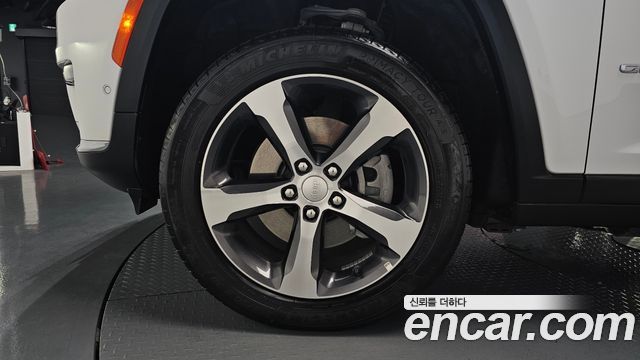Jeep Cherokee из Кореи Encar