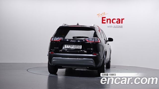 Jeep Cherokee из Кореи Encar