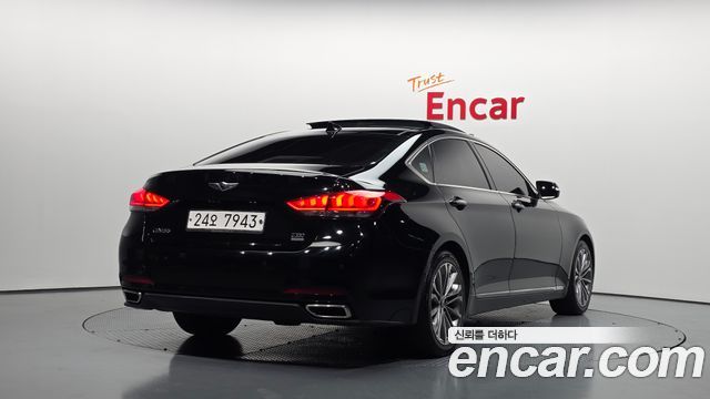 Hyundai Genesis из Кореи Encar