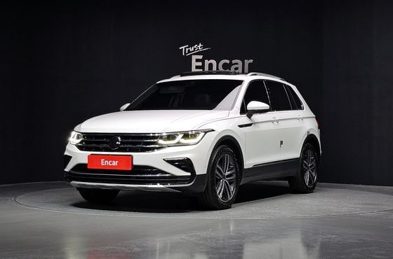 Volkswagen Tiguan 2.0 TDI Prestige — пробег 28 583 км — фото 1 из 5