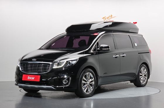 Kia Carnival 9-seater Hi-Limousine Prestige High roof — пробег 86 151 км — фото 1 из 5