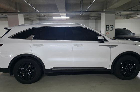 Kia Sorento HEV 1.6 2WD Noblesse — пробег 2 999 км — фото 3 из 5
