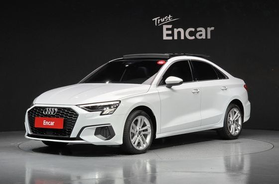 Audi A3 40 TFSI — пробег 21 396 км — фото 1 из 5