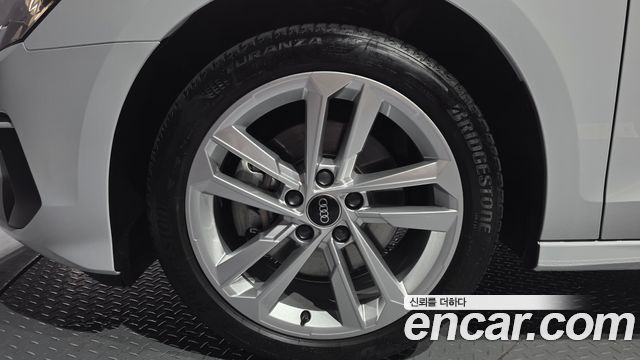 Audi A3 из Кореи Encar