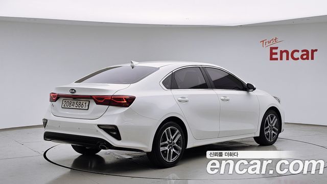 Kia K3 из Кореи Encar