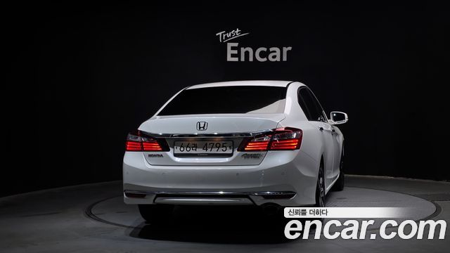 Honda Accord из Кореи Encar
