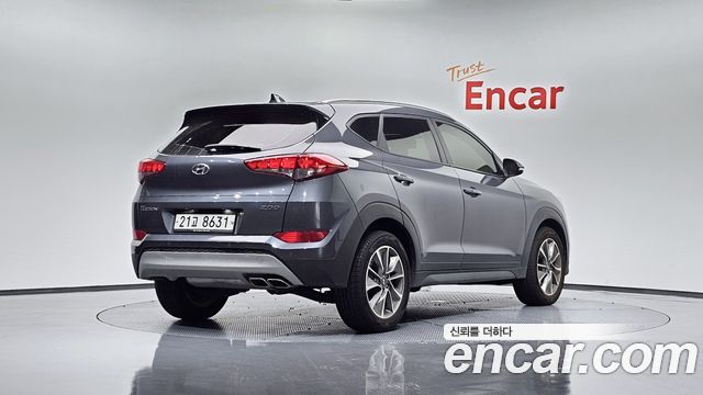 Hyundai Tucson из Кореи Encar