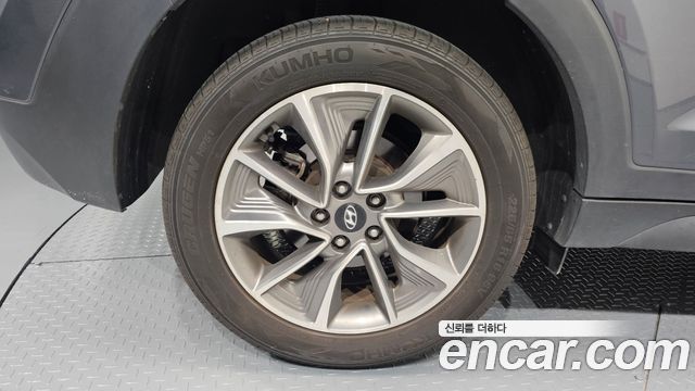 Hyundai Tucson из Кореи Encar