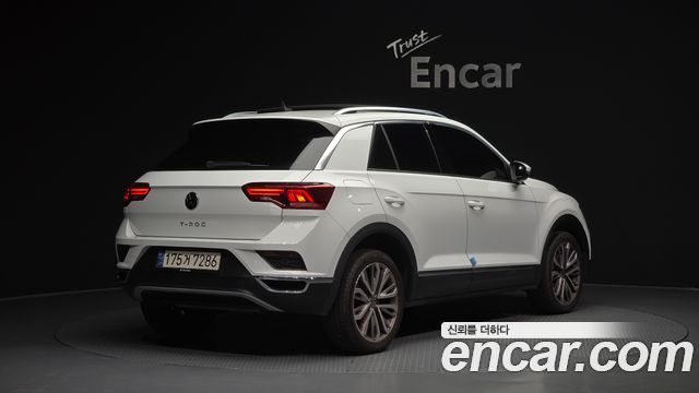 Volkswagen T-Roc из Кореи Encar