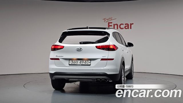 Hyundai Tucson из Кореи Encar