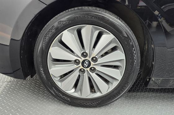 Hyundai Grandeur Premium — пробег 219 244 км — фото 5 из 5