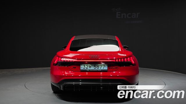 Audi RS e-tron GT из Кореи Encar