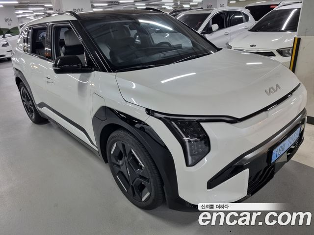 Kia EV3 из Кореи Encar