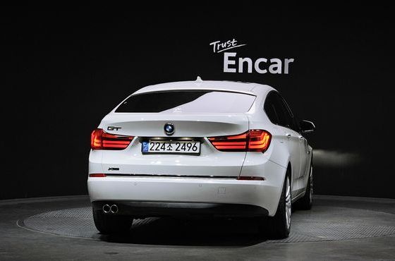 BMW Gran Turismo GT 30d xDrive — пробег 111 681 км — фото 4 из 5