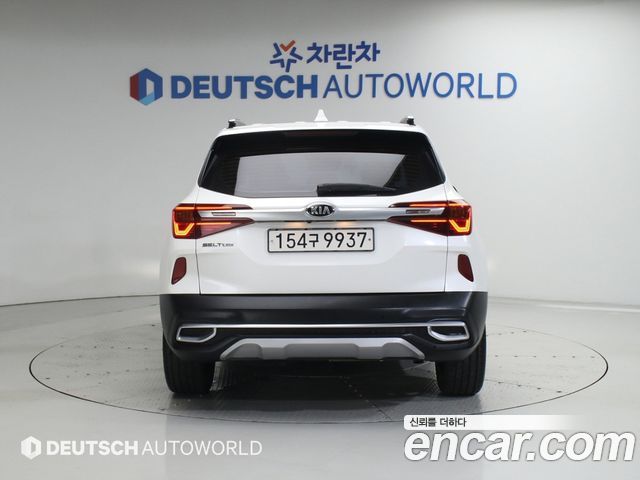 Kia Seltos из Кореи Encar