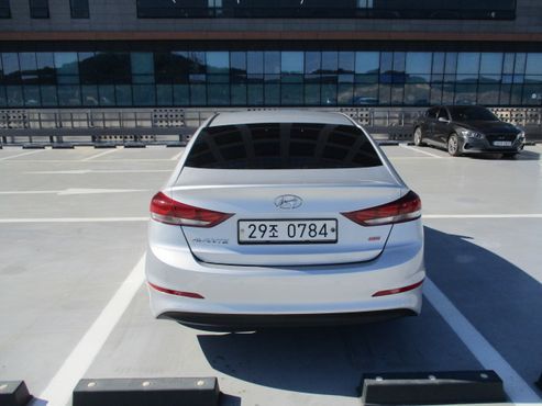 Hyundai AVANTE 1.6 GDI Modern — пробег 147 000 км — фото 4 из 5