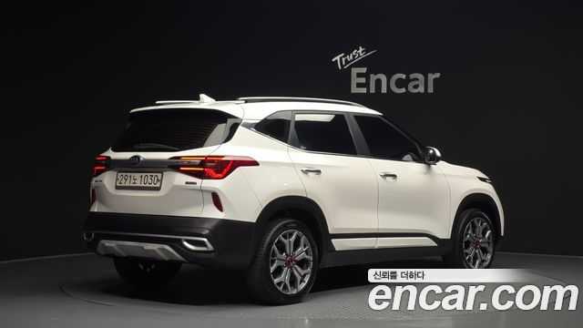 Kia Seltos из Кореи Encar