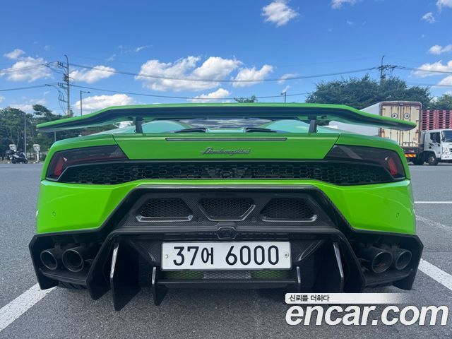 Lamborghini Huracan из Кореи Encar