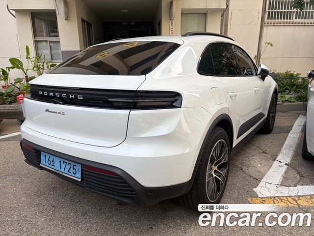 Porsche Macan из Кореи Encar