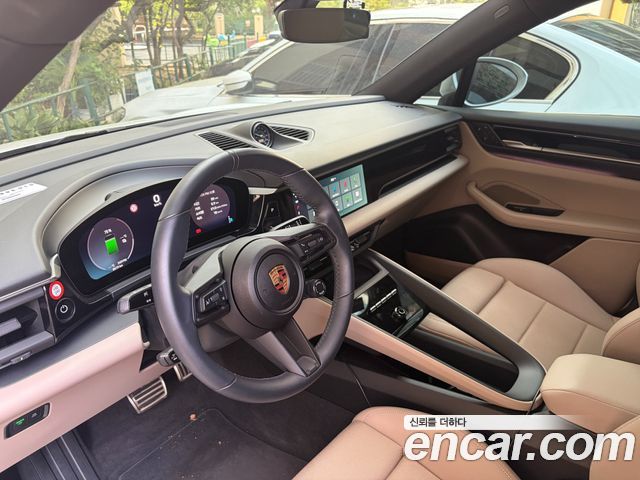 Porsche Macan из Кореи Encar
