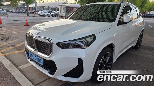 BMW iX1 из Кореи Encar