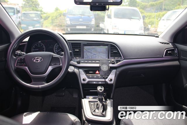 Hyundai AVANTE из Кореи Encar