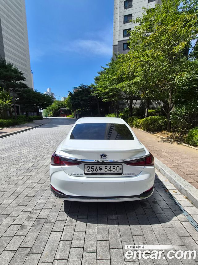 Lexus ES из Кореи Encar
