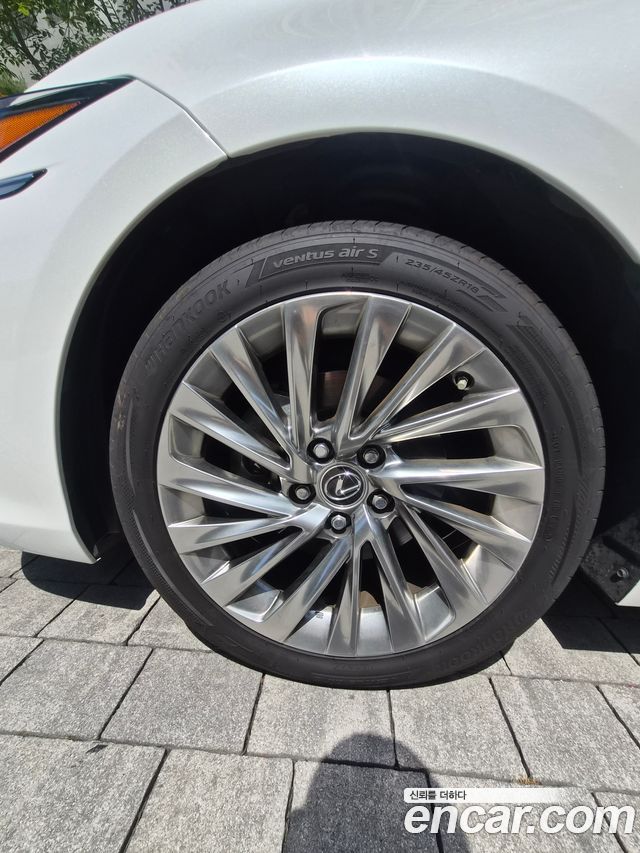 Lexus ES из Кореи Encar