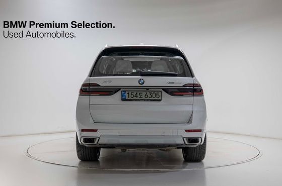 BMW X7 xDrive 40d Design Pure Excellence 6-Seater — пробег 6 200 км — фото 3 из 5