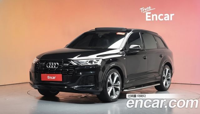 Audi Q7 55 TFSI Quattro Premium — пробег 70 883 км — фото 1 из 5