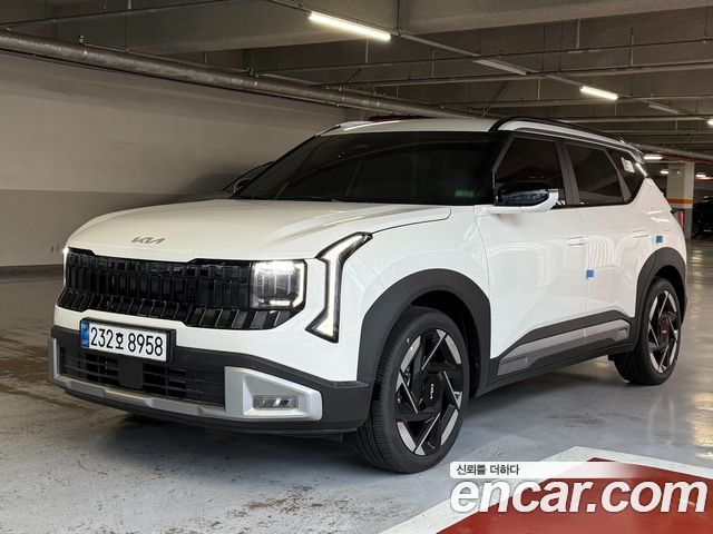 Kia Seltos Gasoline 1.6T 2WD Signature — пробег 785 км — фото 3 из 5