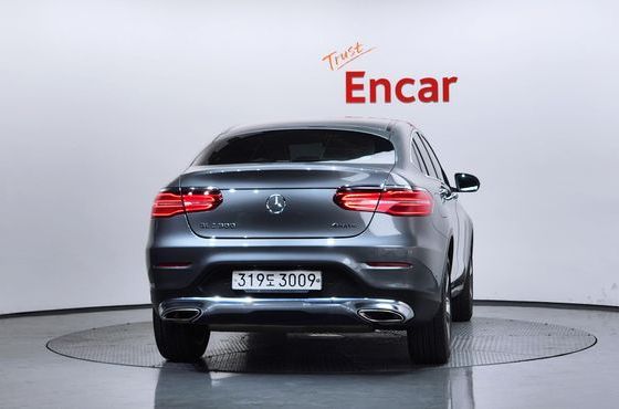 Mercedes-Benz GLC-Class GCL300 4MATIC Coupe — пробег 111 788 км — фото 4 из 5