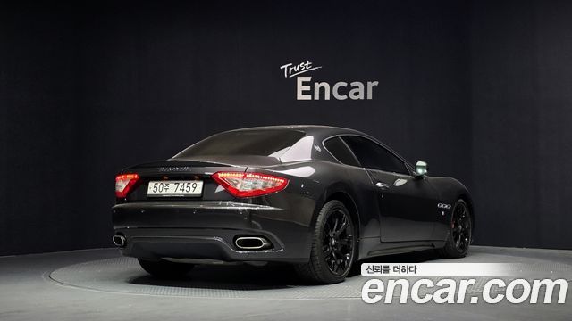 Maserati GranTurismo S 4.7 — пробег 81 077 км — фото 2 из 5