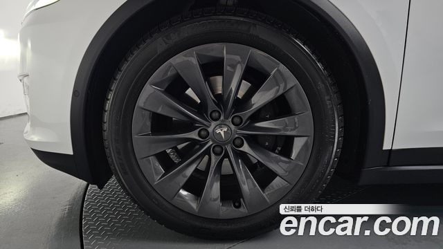Tesla Model X из Кореи Encar