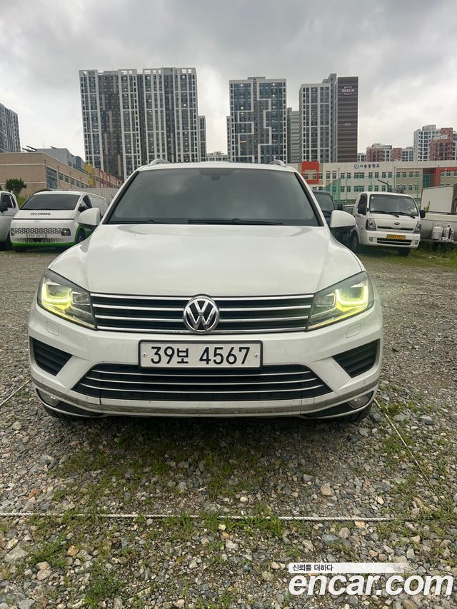 Volkswagen Touareg V6 3.0 TDI Bluemotion Premium 7P5 — пробег 189 000 км — фото 3 из 5