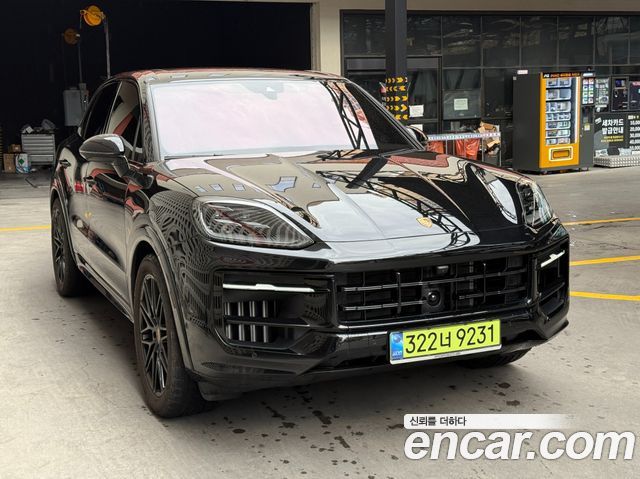 Porsche Cayenne 3.0 — пробег 18 300 км — фото 2 из 5