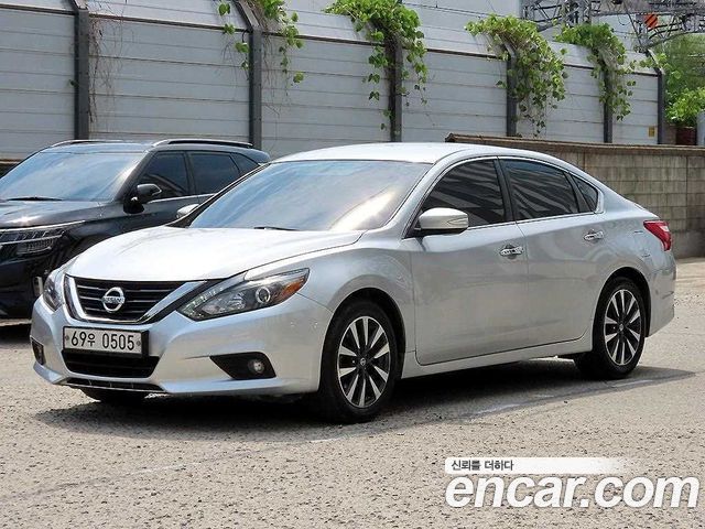 Nissan Altima из Кореи Encar