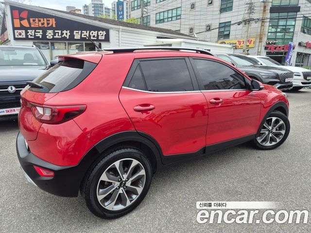 Kia Stonic из Кореи Encar