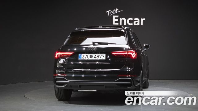 Audi Q3 35 TDI Premium — пробег 4 274 км — фото 4 из 5