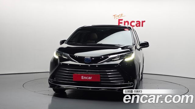 Toyota Sienna 2.5 Hybrid AWD — пробег 96 507 км — фото 3 из 5