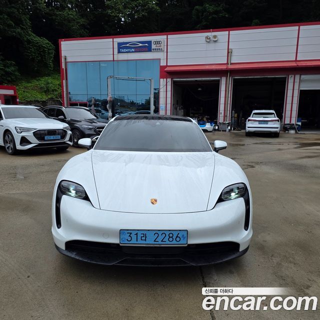 Porsche Taycan из Кореи Encar
